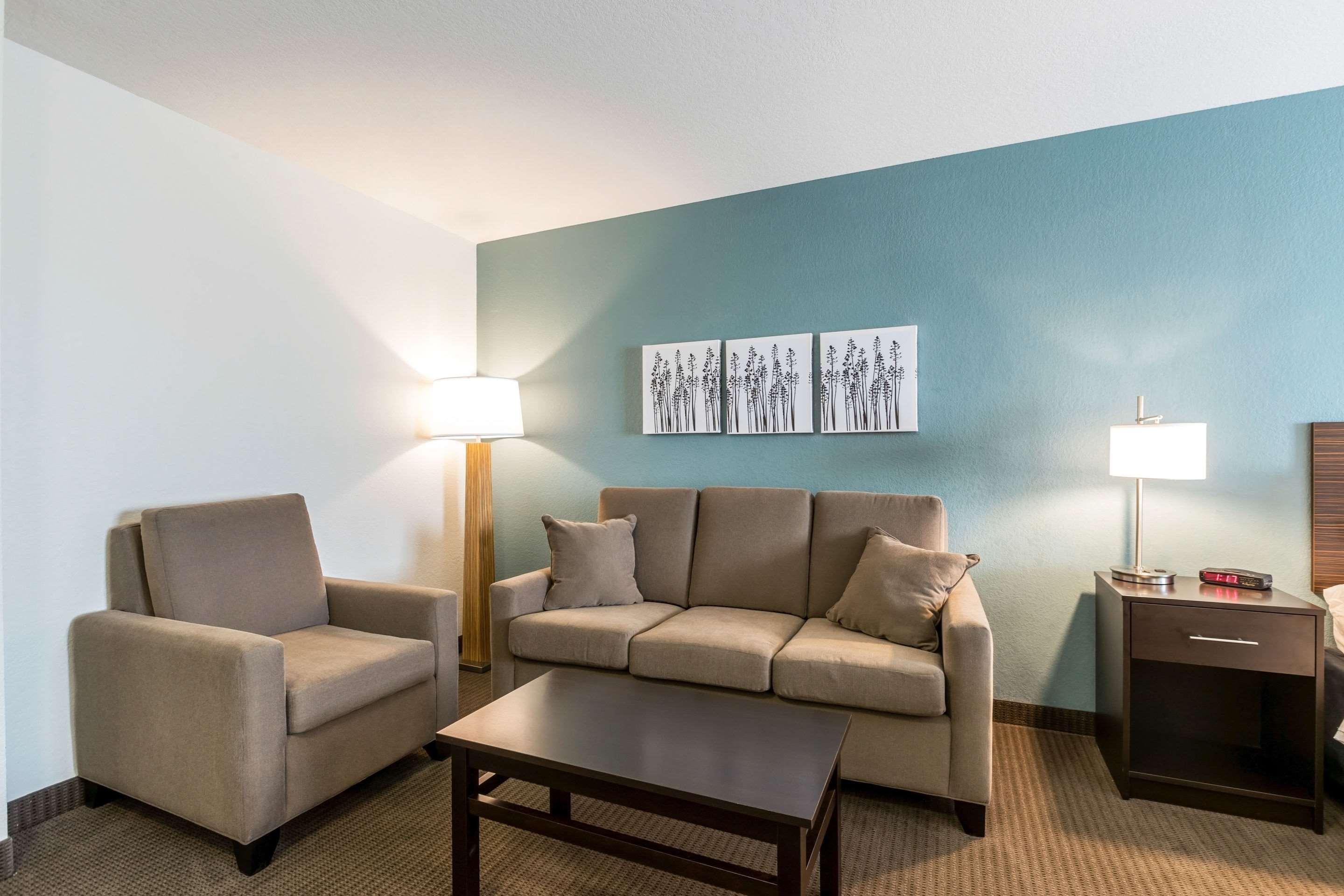 Sleep Inn & Suites West Des Moines Near Jordan Creek Bagian luar foto