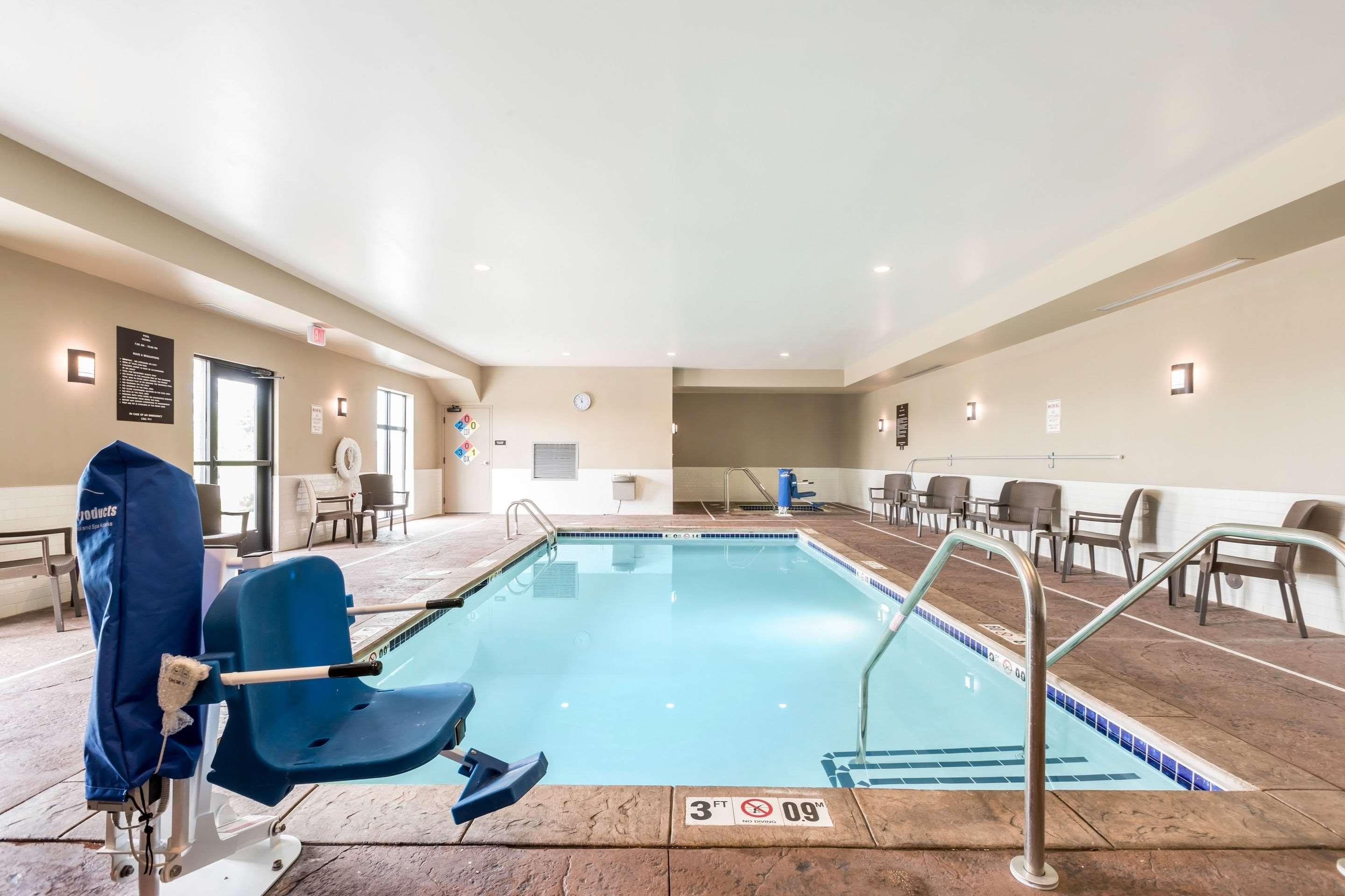 Sleep Inn & Suites West Des Moines Near Jordan Creek Bagian luar foto