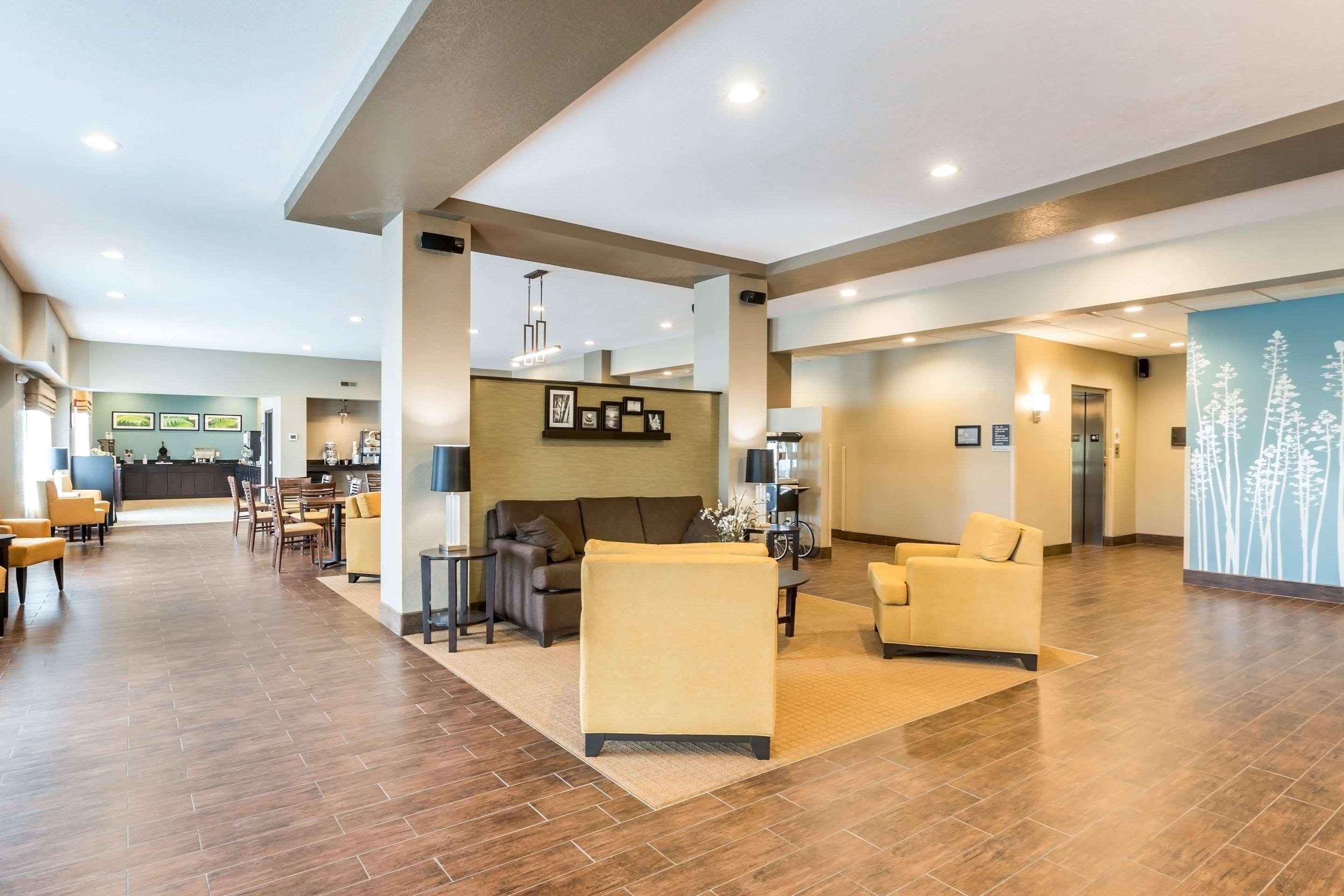 Sleep Inn & Suites West Des Moines Near Jordan Creek Bagian luar foto