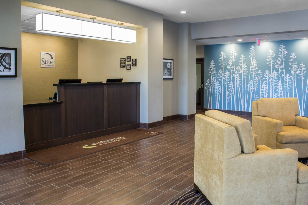 Sleep Inn & Suites West Des Moines Near Jordan Creek Bagian luar foto